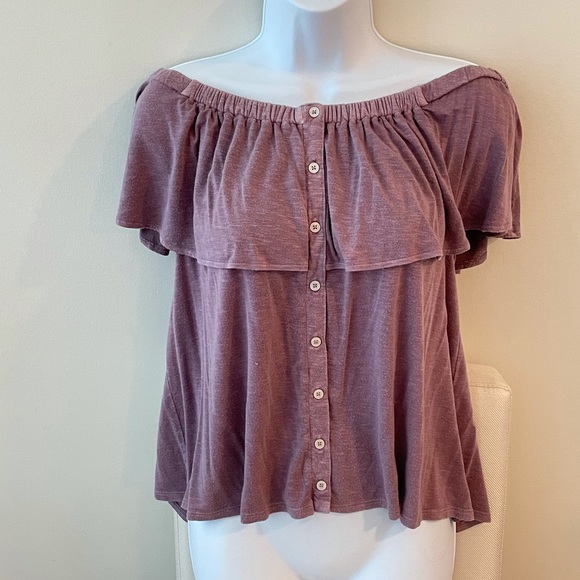 American Eagle Off The Shoulder women’s tank